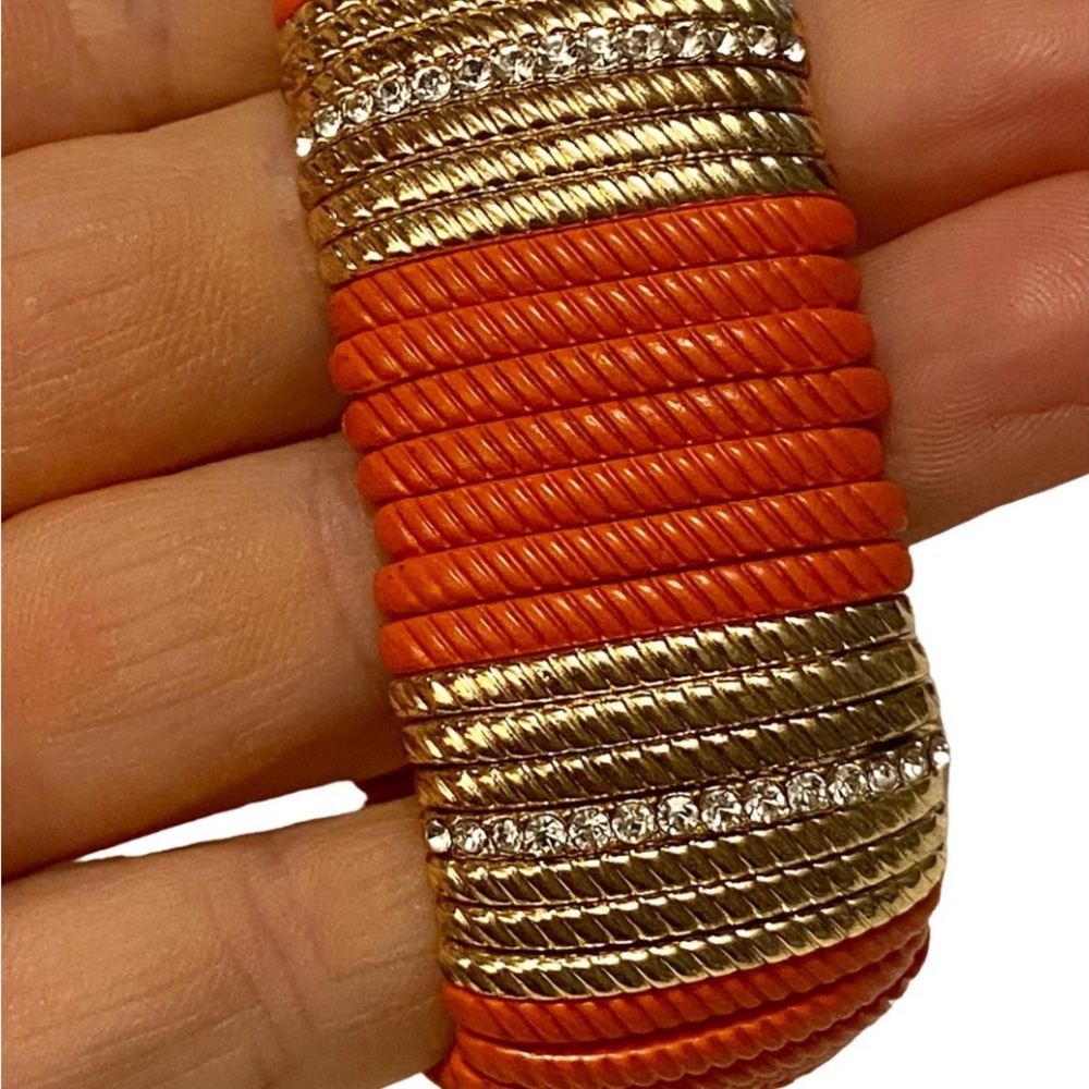 3 items-Orange&Gold Bracelets plus Orange/Yellow/Pink Beaded Hoop Earrings - Picture 4 of 6